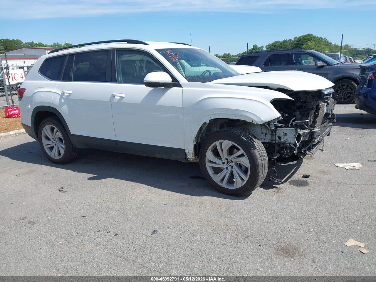 1V2HR2CA9NC****** · 2022 VOLKSWAGEN ATLAS 3.6L V6 SE W/TECHNOLOGY
