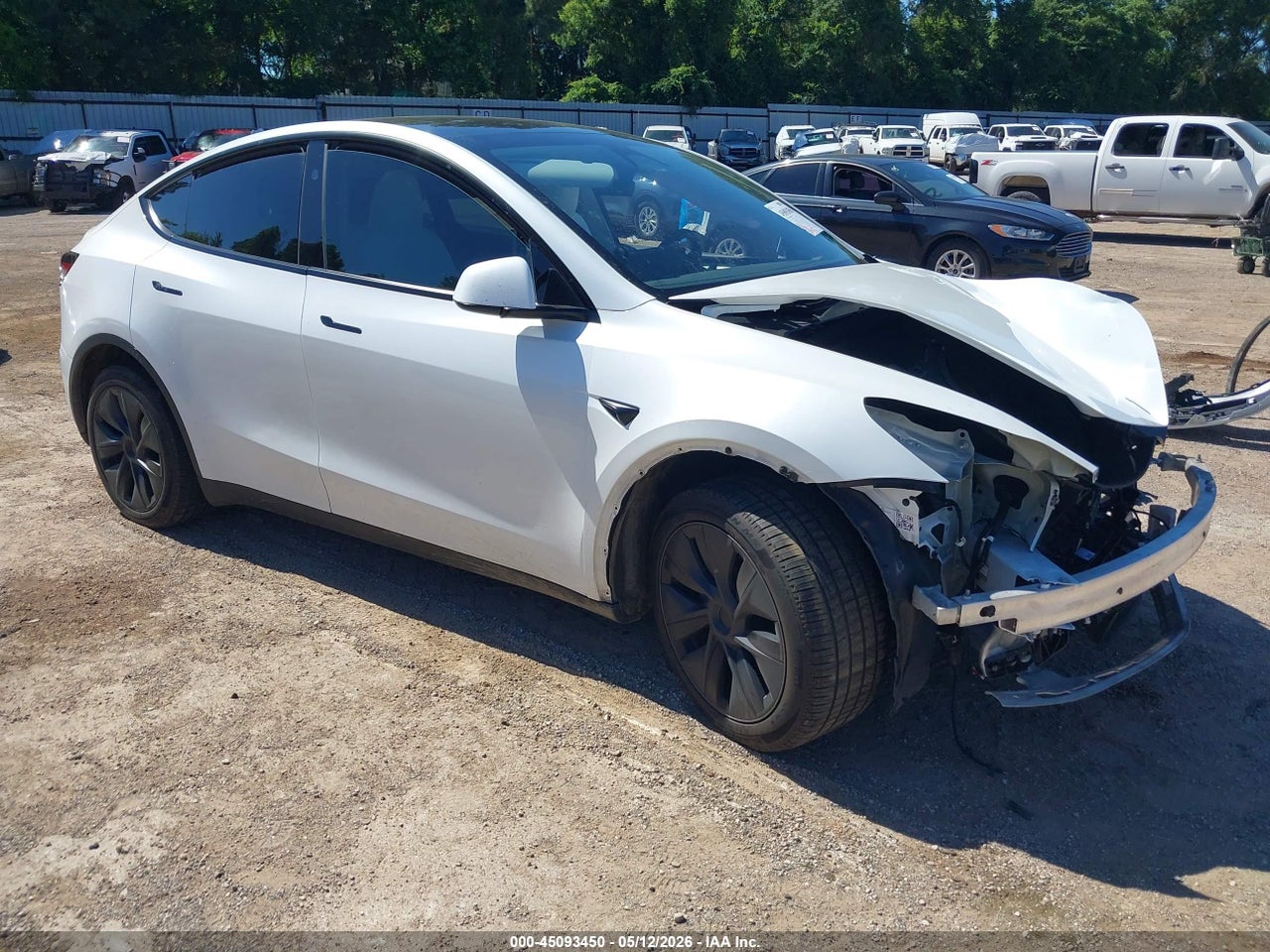 7SAYGDED4RA****** · 2024 TESLA MODEL Y LONG RANGE SINGLE MOTOR REAR-WHEEL DRIVE/RWD