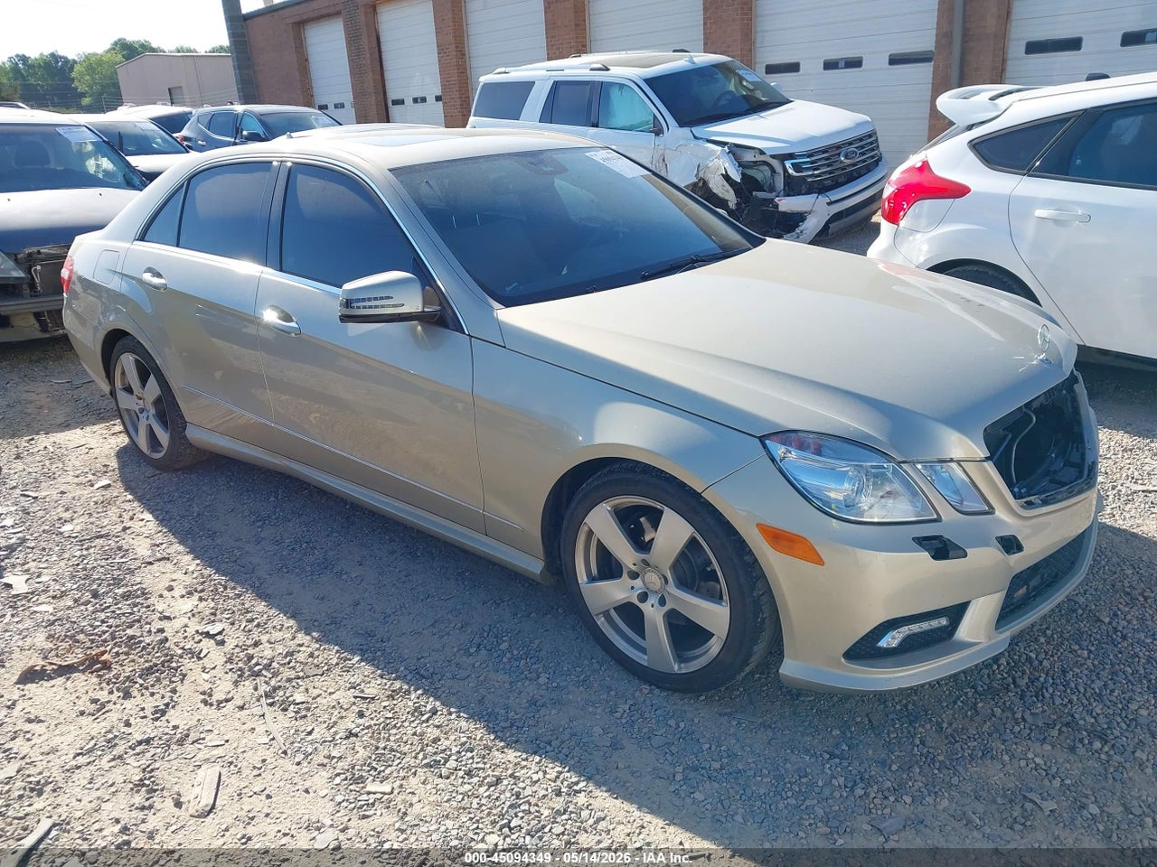 WDDHF8HB7BA****** · 2011 MERCEDES-BENZ E 350 4MATIC