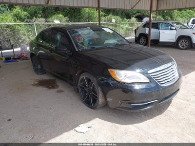 2012 CHRYSLER 200 LX