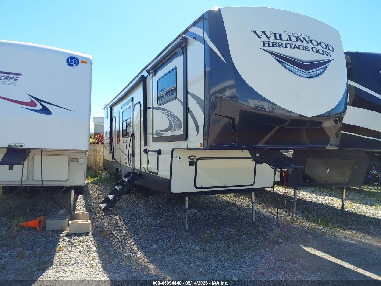 4X4FWBP22LV****** · 2020 FOREST RIVER OTHER