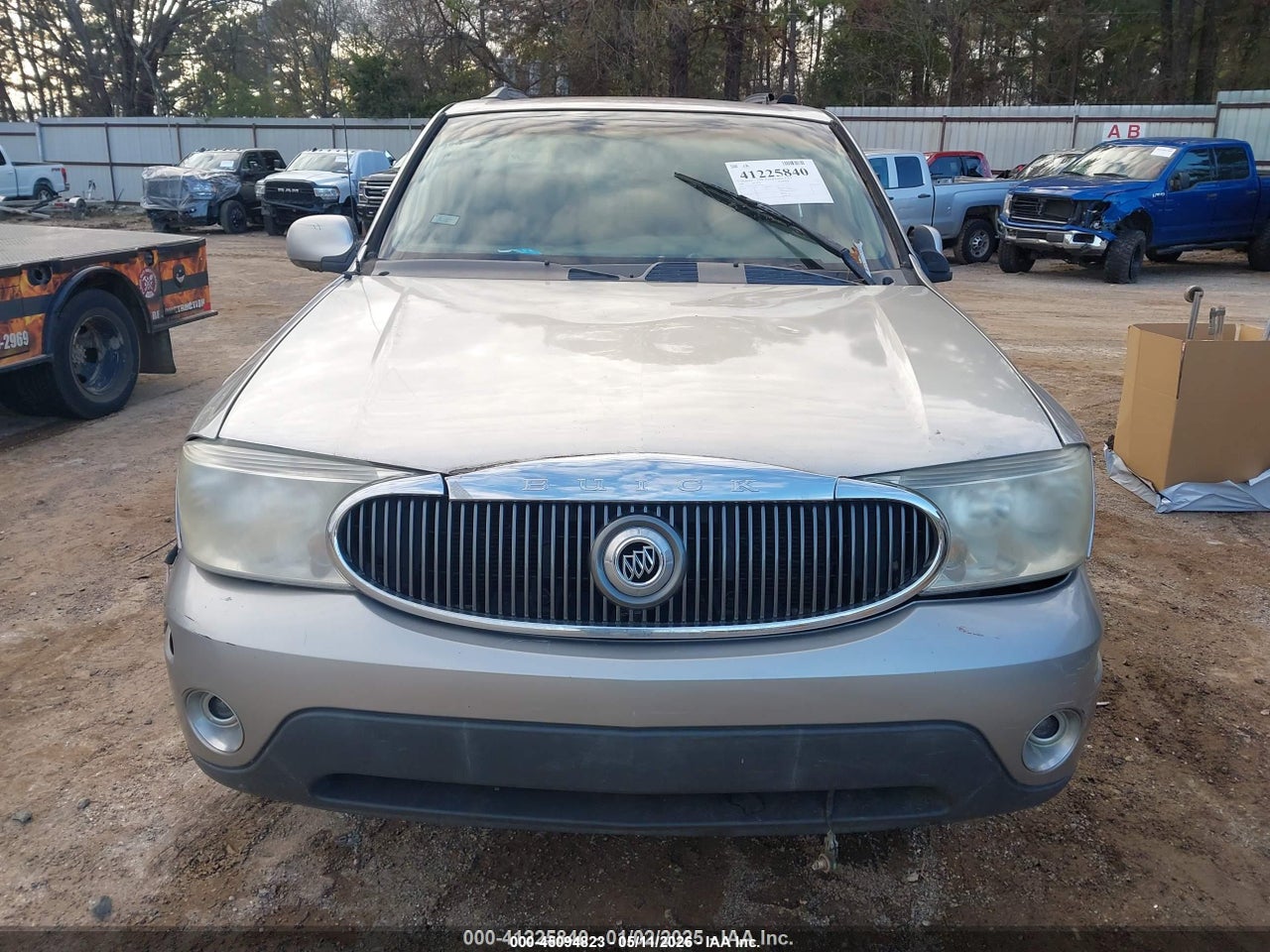 2006 BUICK RAINIER CXL · 6/10