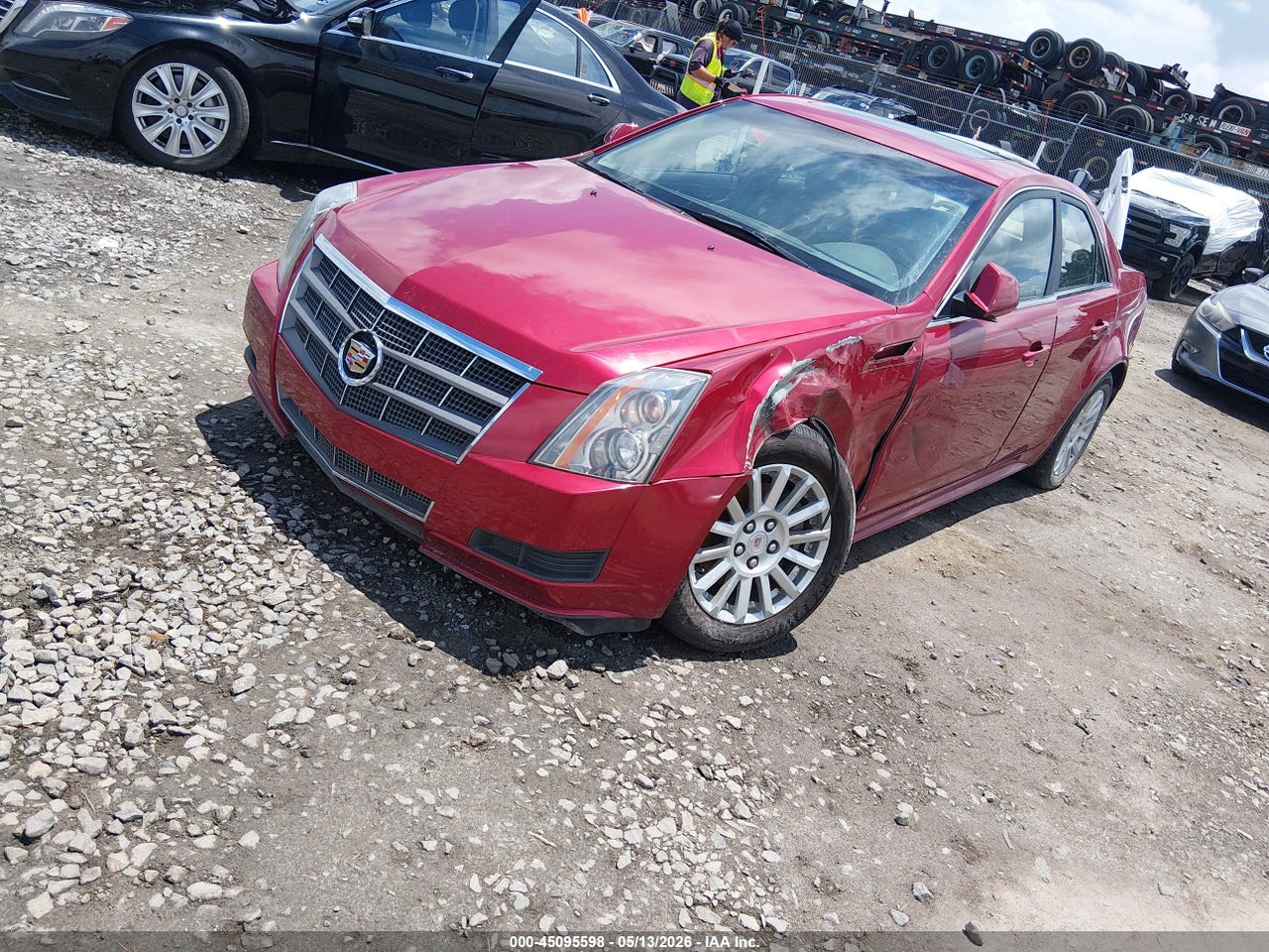 2011 CADILLAC CTS LUXURY · 2/11