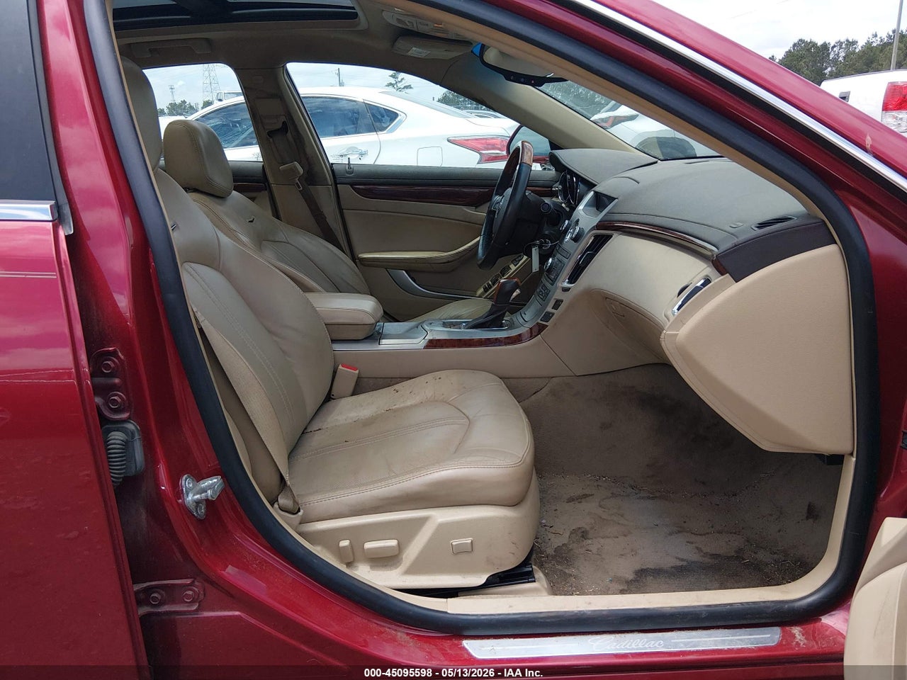 2011 CADILLAC CTS LUXURY · 5/11