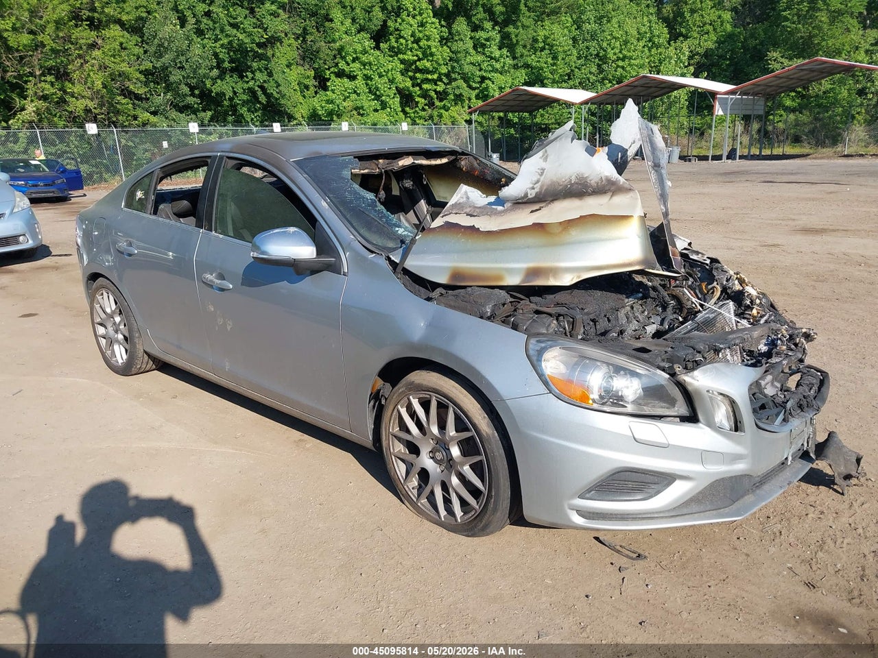 YV1902FH9C2****** · 2012 VOLVO S60 T6