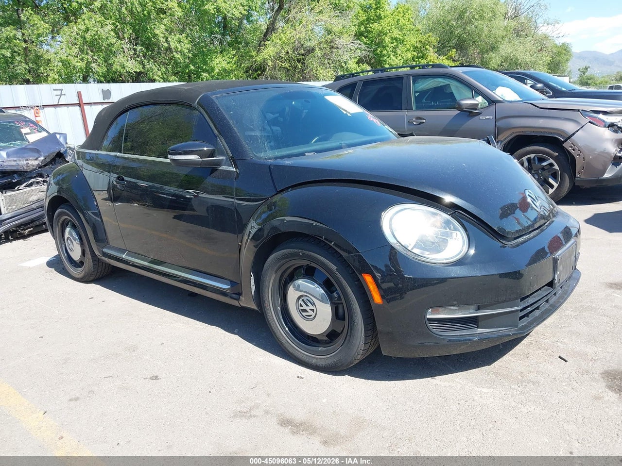 3VW5P7AT0DM****** · 2013 VOLKSWAGEN BEETLE 2.5L