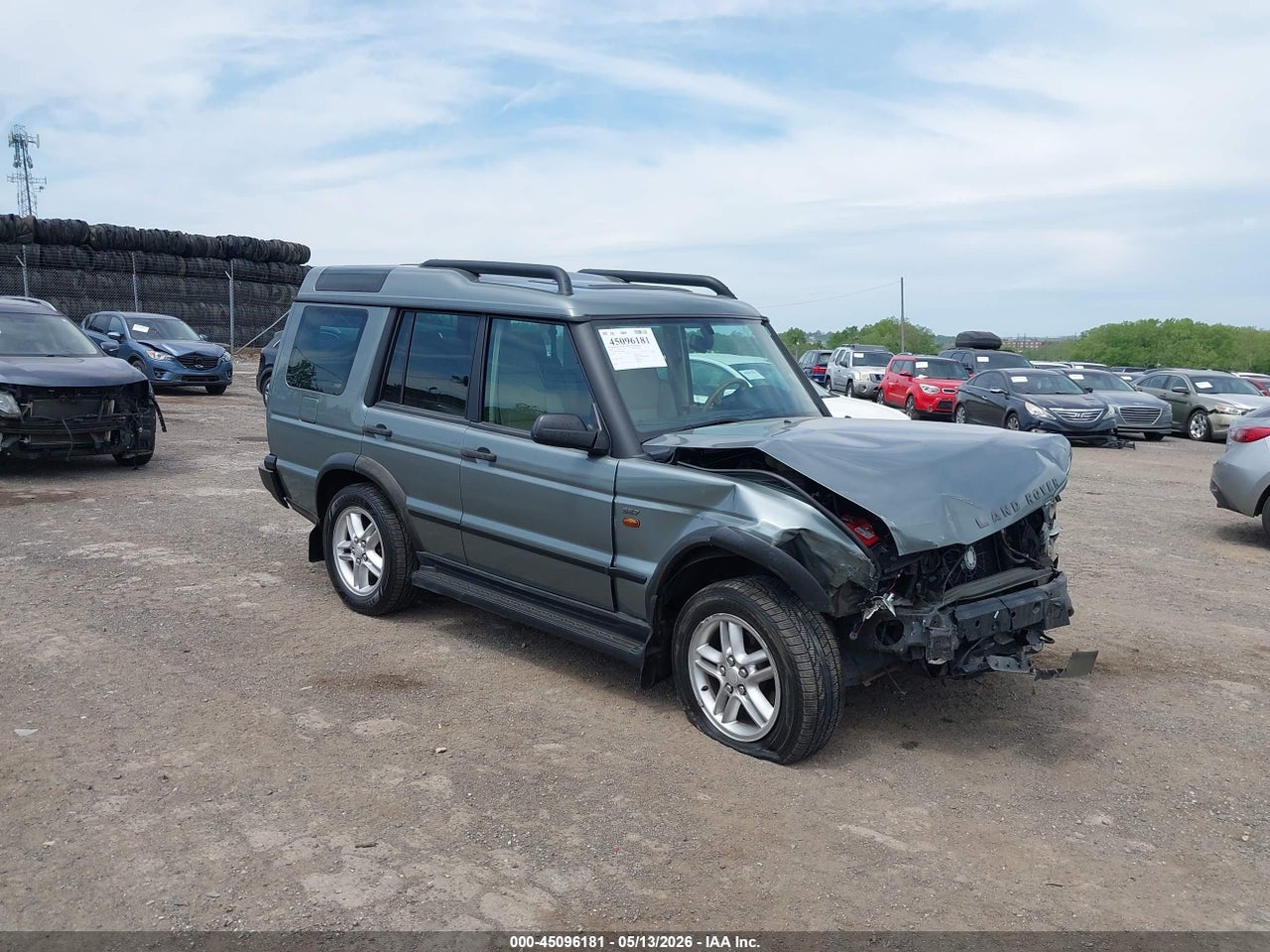 SALTW19404A****** · 2004 LAND ROVER DISCOVERY SE