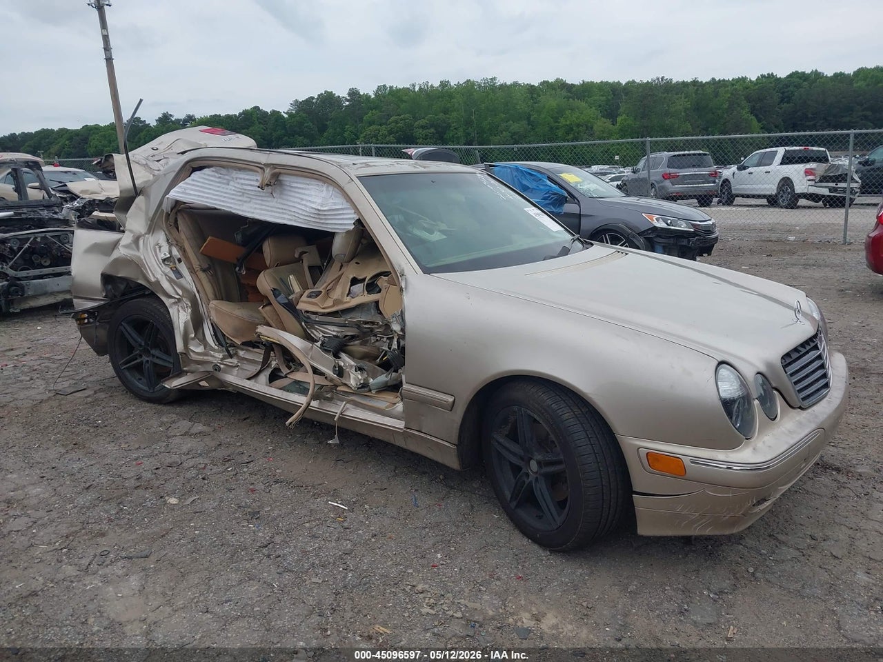 WDBJF70J31X****** · 2001 MERCEDES-BENZ E 430