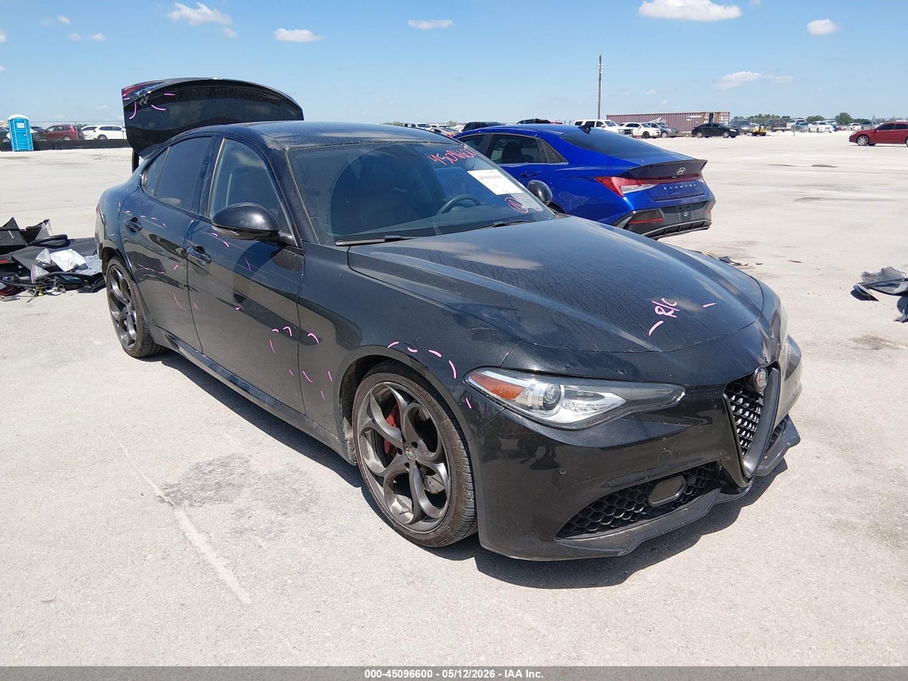ZARFAECN4H7****** · 2017 ALFA ROMEO GIULIA TI RWD