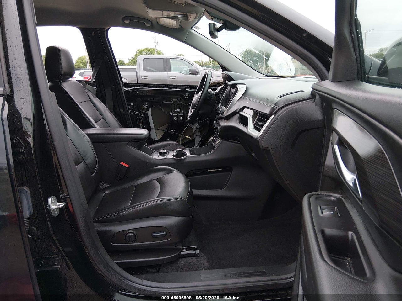 2023 GMC TERRAIN AWD SLT · 5/11