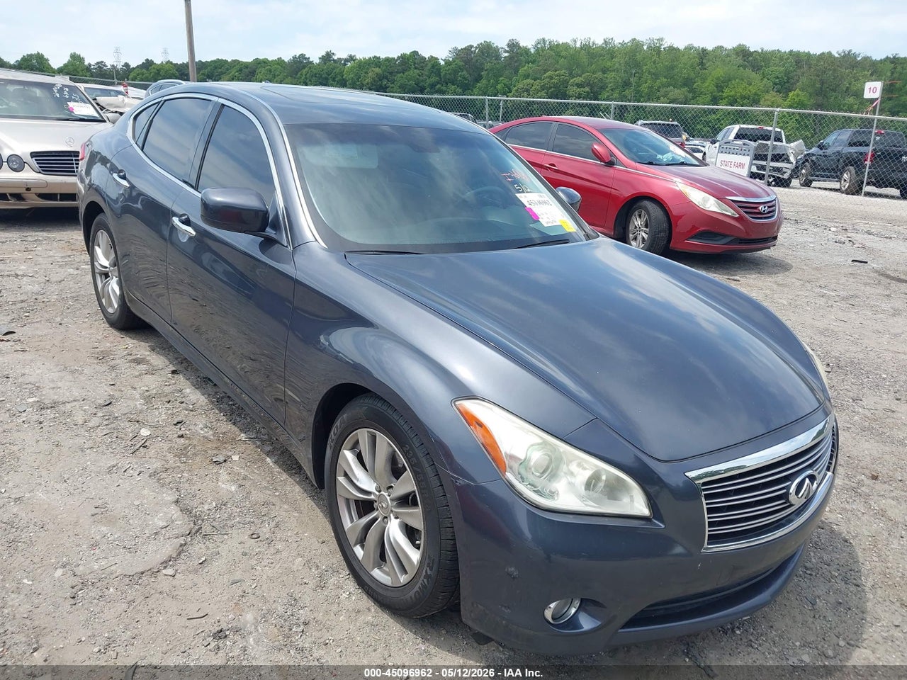 JN1BY1AP6BM****** · 2011 INFINITI M37