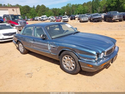 2001 JAGUAR XJ8