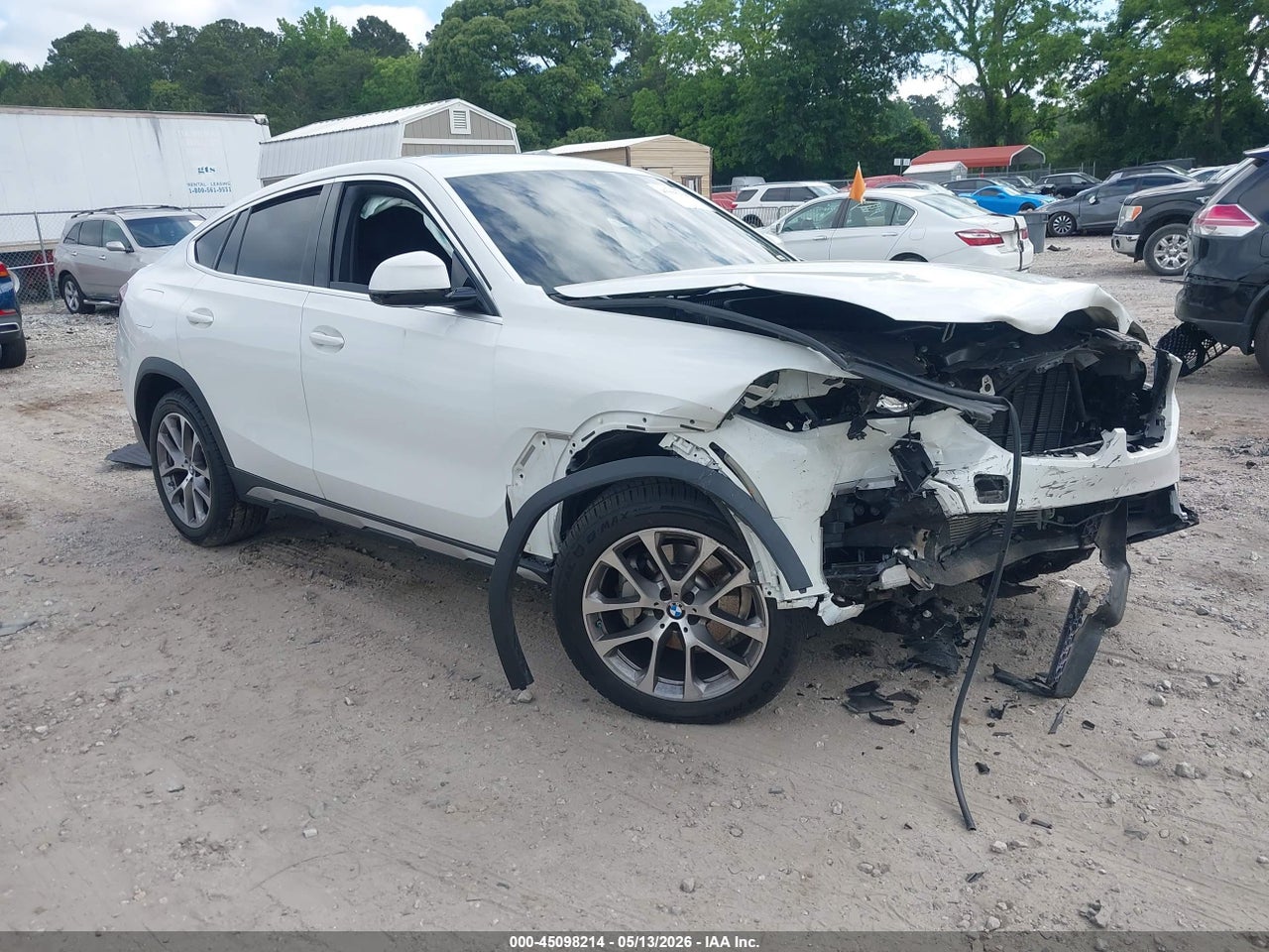 5UXCY6C06M9****** · 2021 BMW X6 XDRIVE40I