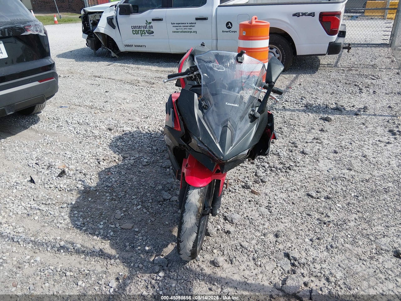2025 KAWASAKI EX500 A/B · 5/10