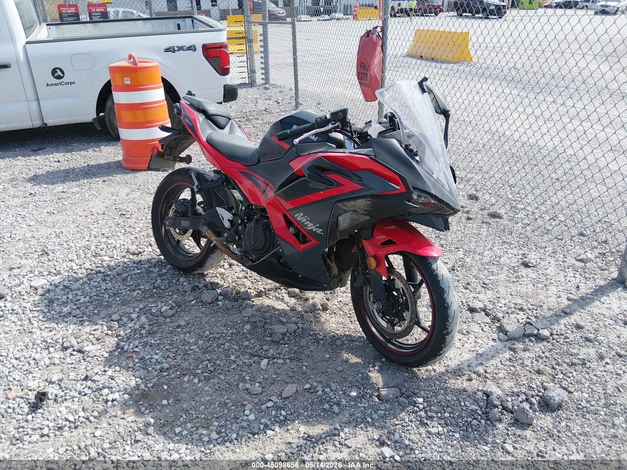 2025 KAWASAKI EX500 A/B