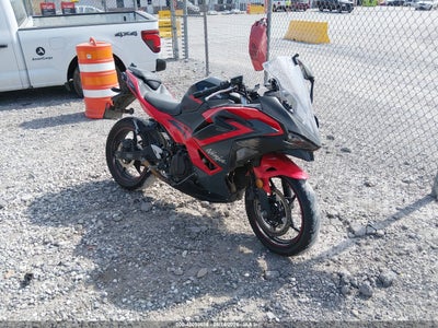 2025 KAWASAKI EX500 A/B