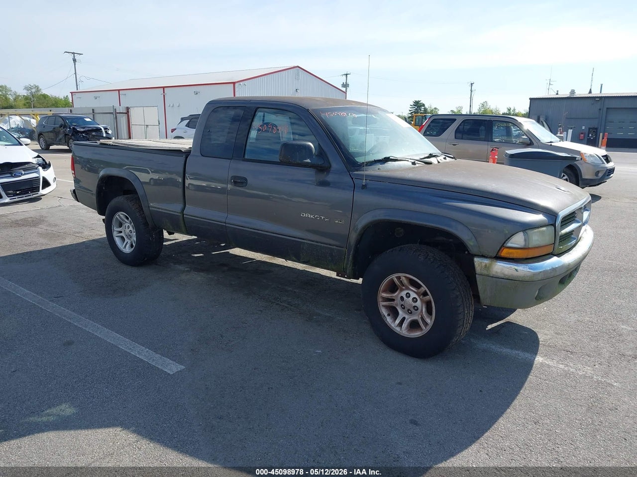 1B7GG42N12S****** · 2002 DODGE DAKOTA SLT