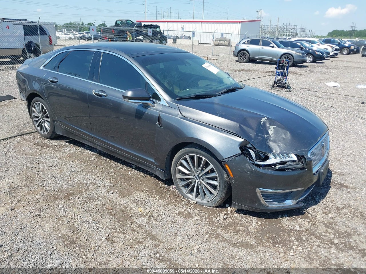 3LN6L5CC7HR****** · 2017 LINCOLN MKZ SELECT