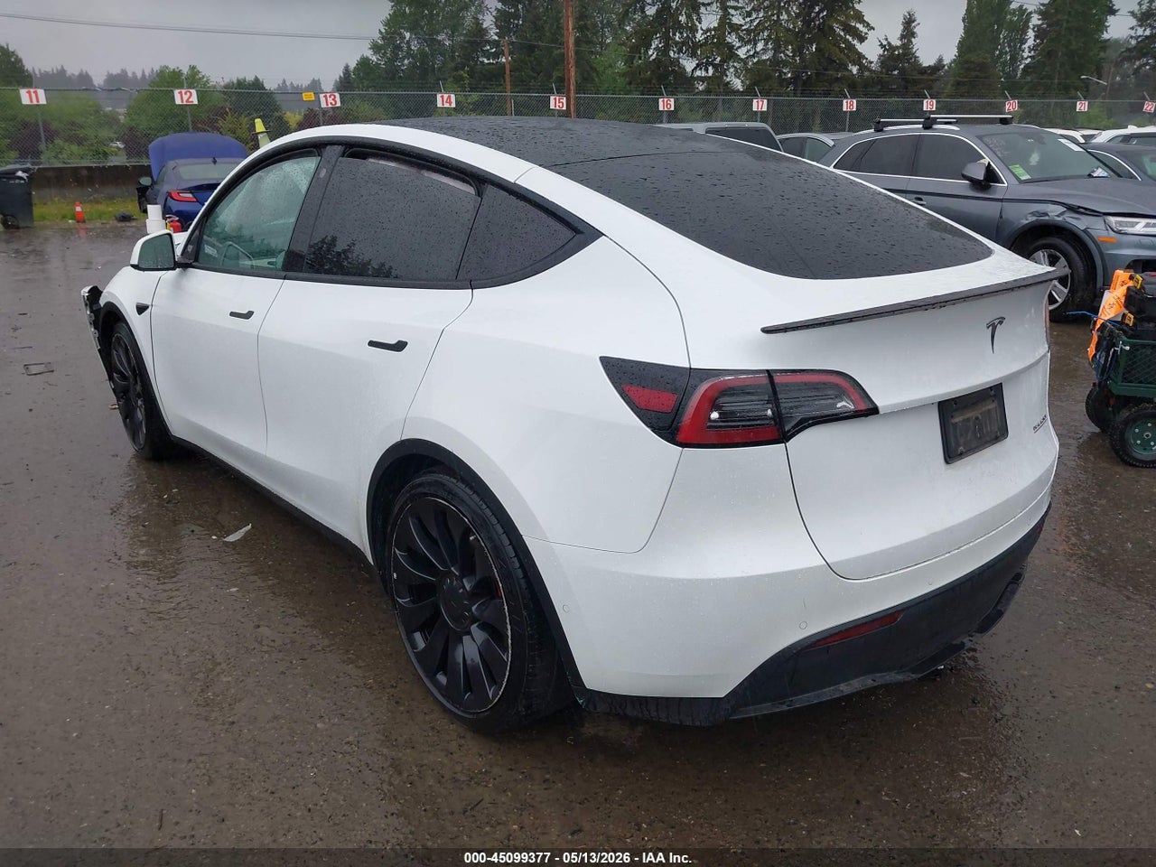 2022 TESLA MODEL Y PERFORMANCE DUAL MOTOR ALL-WHEEL DRIVE · 3/10
