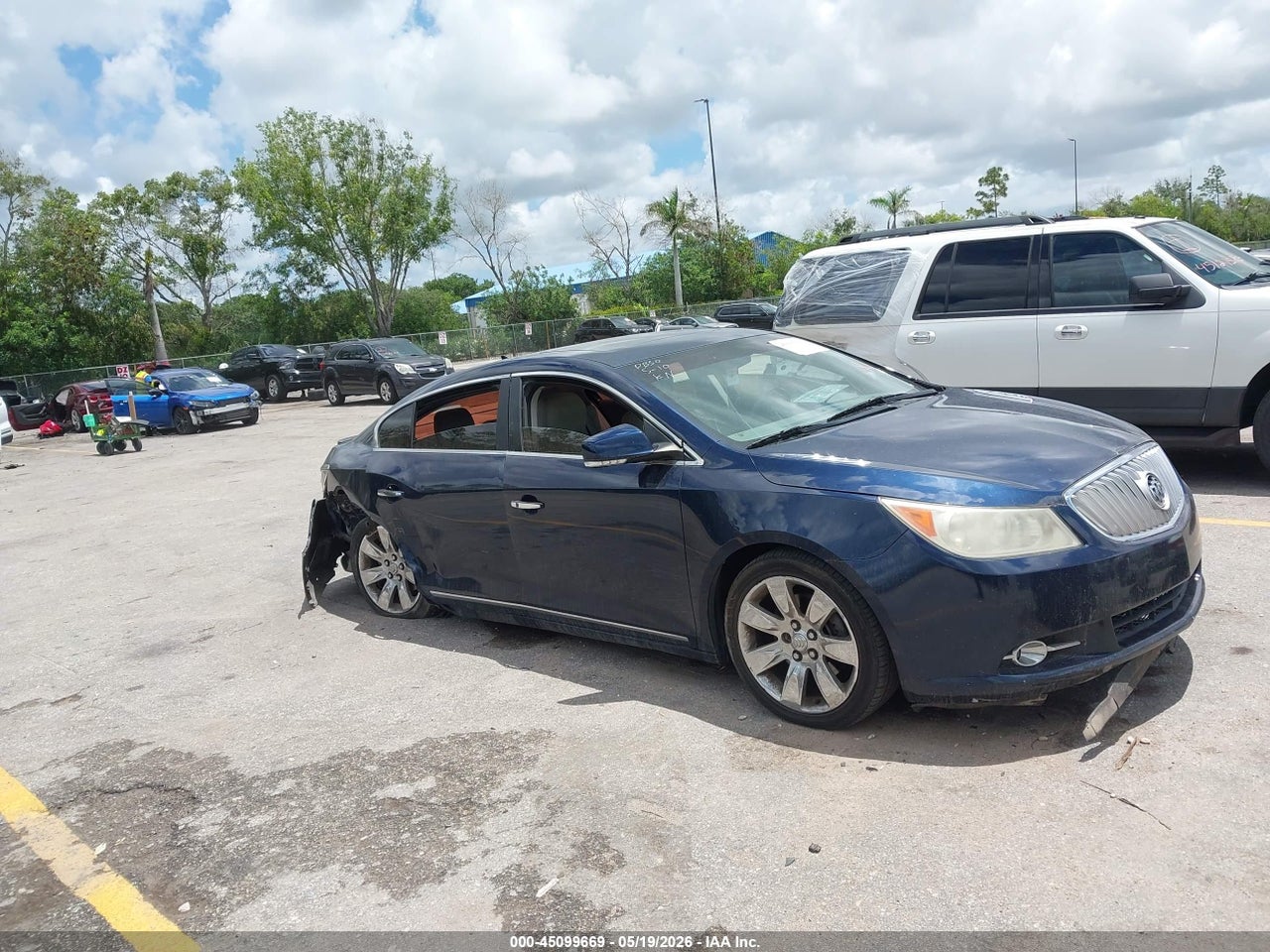 1G4GE5ED5BF****** · 2011 BUICK LACROSSE CXS