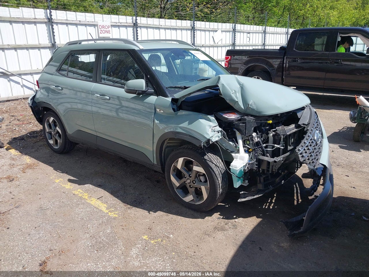KMHRC8A38SU****** · 2025 HYUNDAI VENUE SEL