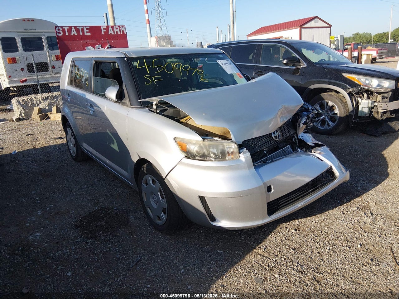 JTLKE50E881****** · 2008 SCION XB