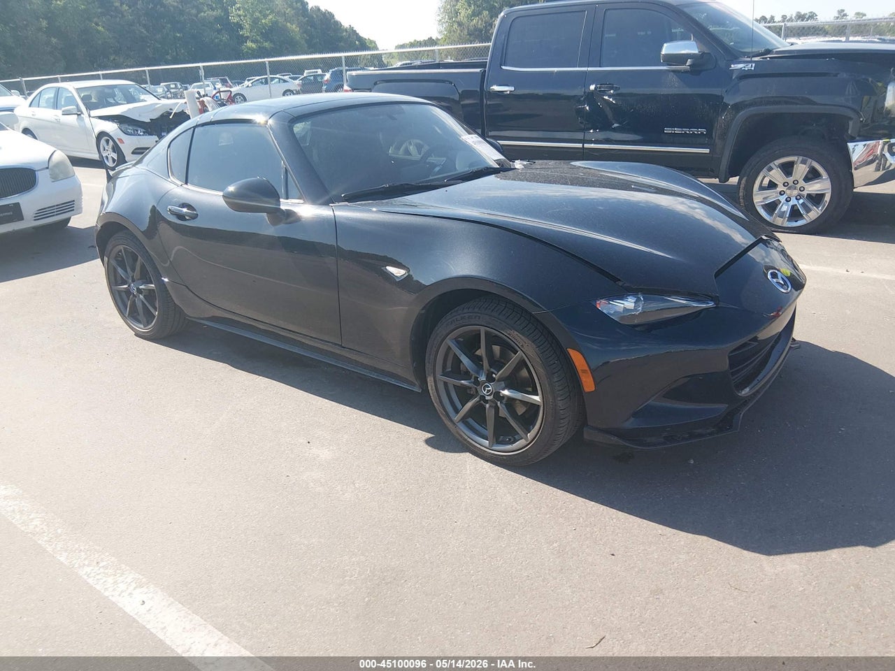 JM1NDAL74J0****** · 2018 MAZDA MX-5 MIATA