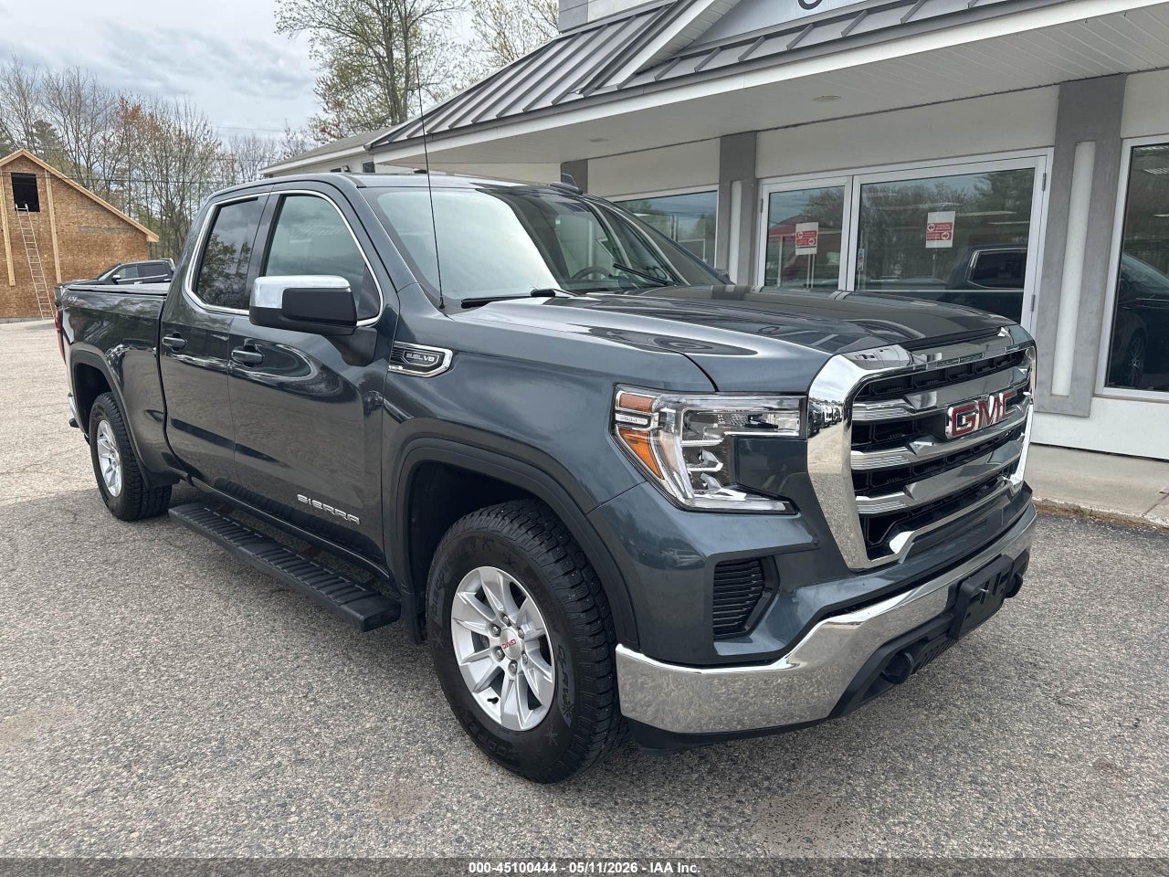 1GTR9BED0KZ****** · 2019 GMC SIERRA 1500 SLE
