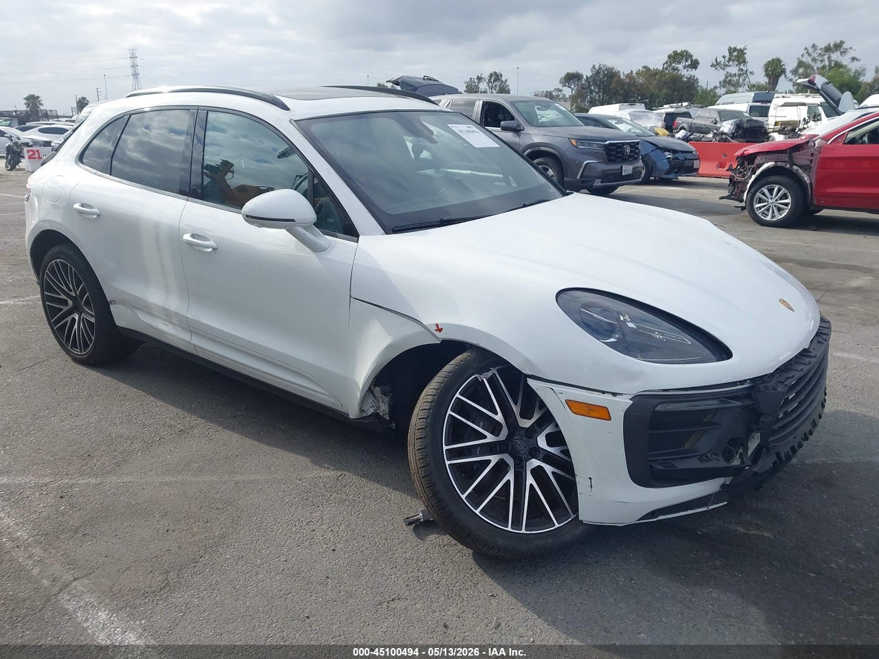 WP1AA2A57SL****** · 2025 PORSCHE MACAN T