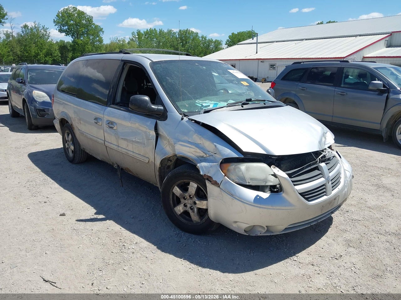 2D4GP44L37R****** · 2007 DODGE GRAND CARAVAN SXT