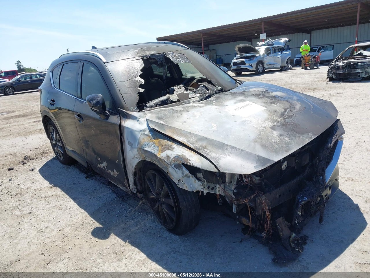 JM3KFBDM1J0****** · 2018 MAZDA CX-5 GRAND TOURING