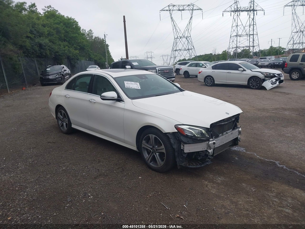 WDDZF4KB7HA****** · 2017 MERCEDES-BENZ E 300 4MATIC