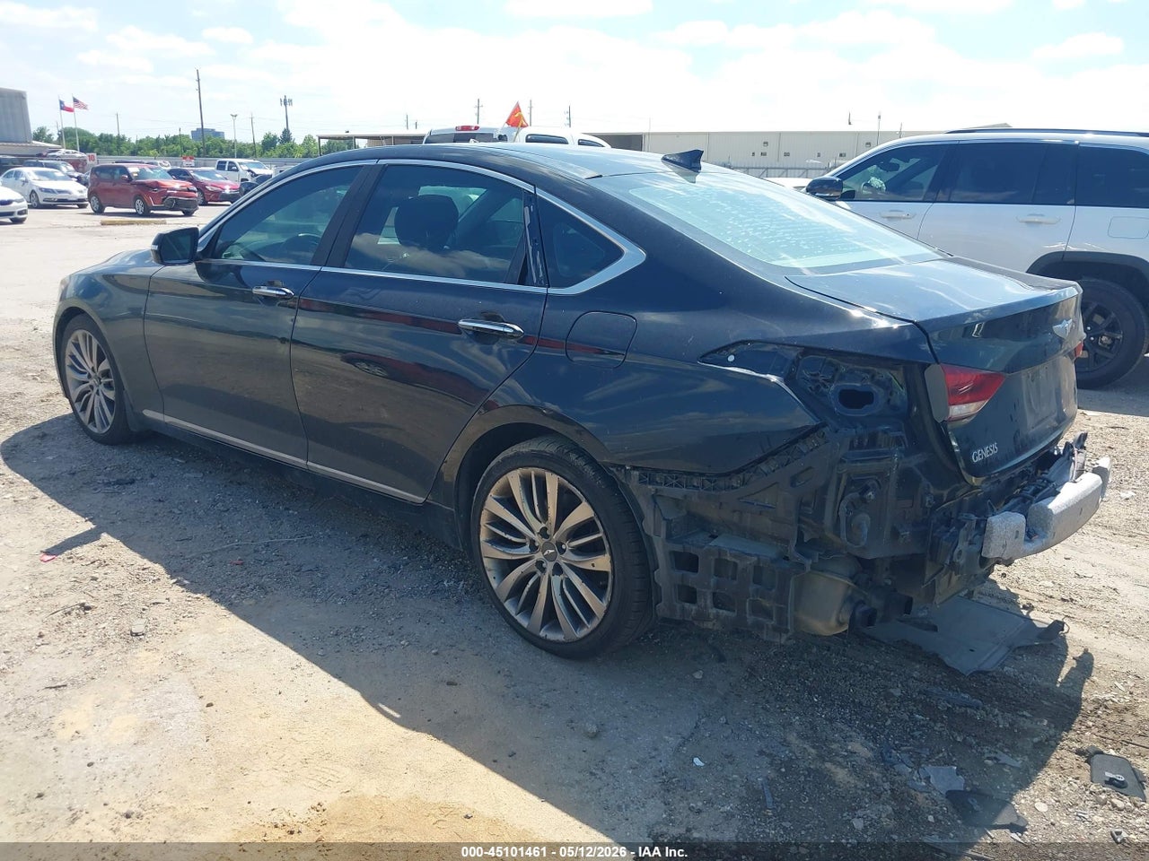 2015 HYUNDAI GENESIS 5.0 · 3/11