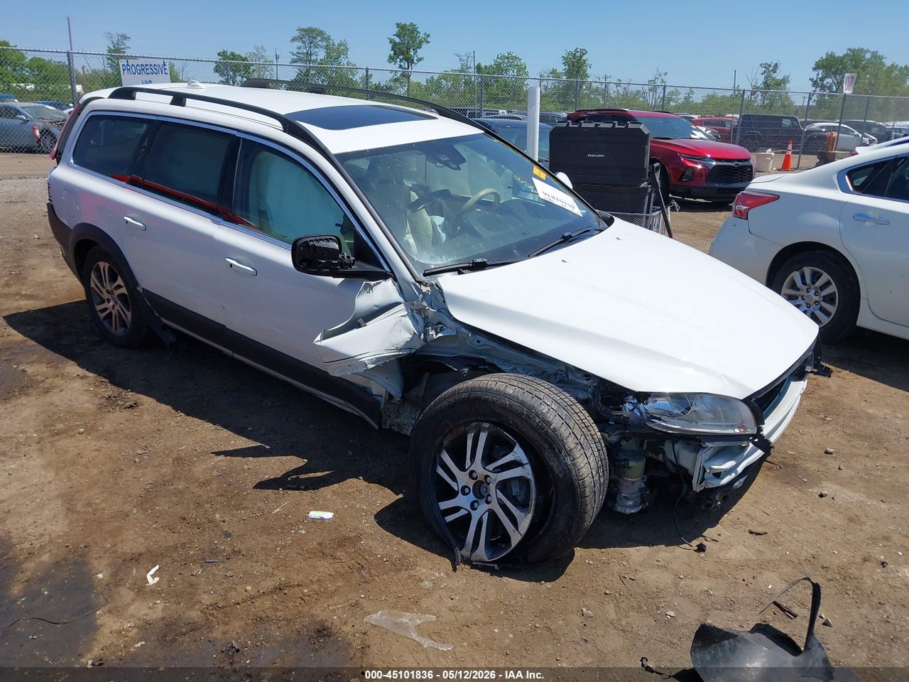 YV440MBB5F1****** · 2015 VOLVO XC70 T5 PREMIER