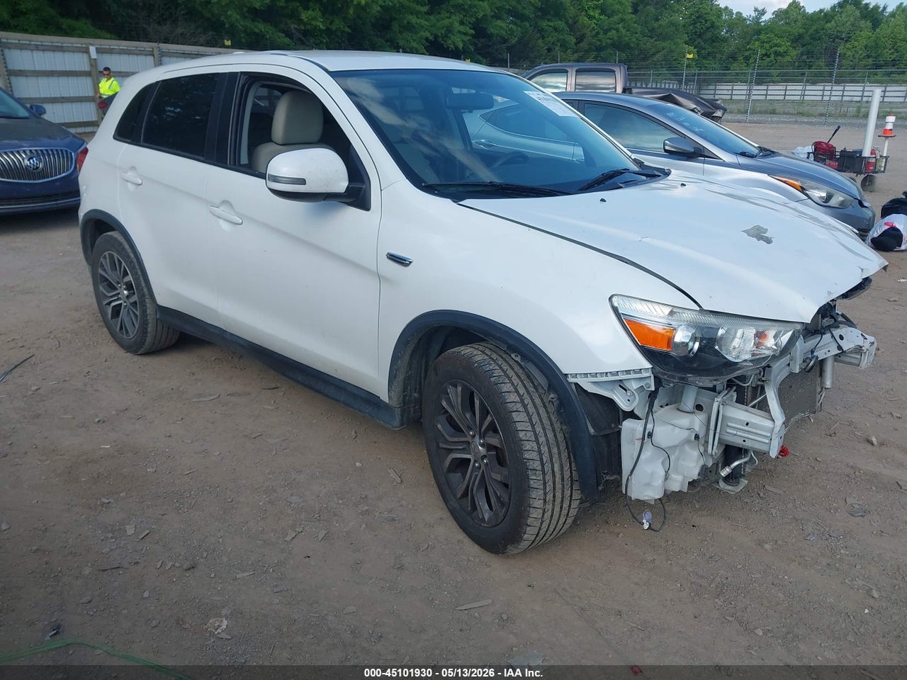 JA4AP3AU5KU****** · 2019 MITSUBISHI OUTLANDER SPORT 2.0 ES