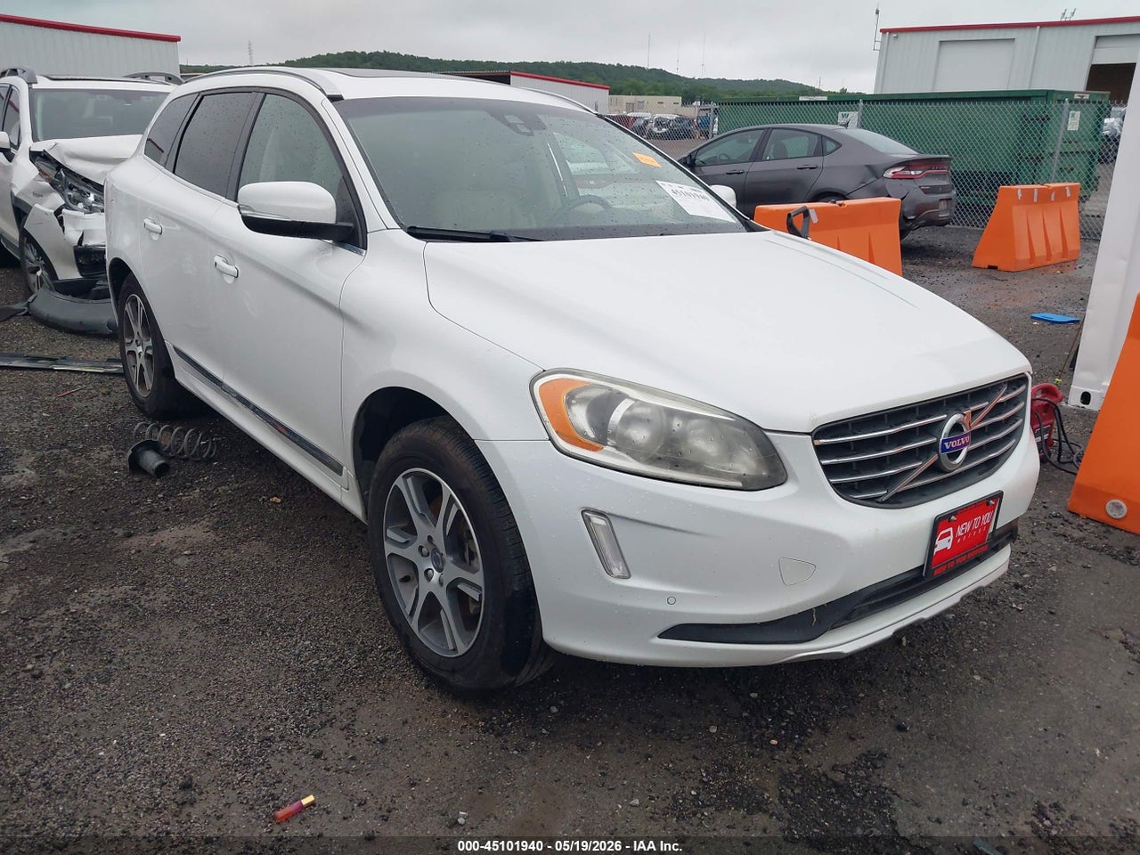 YV4902RK4F2****** · 2015 VOLVO XC60 T6
