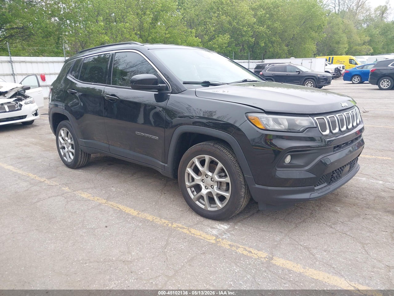 3C4NJDFB6NT****** · 2022 JEEP COMPASS LATITUDE LUX 4X4