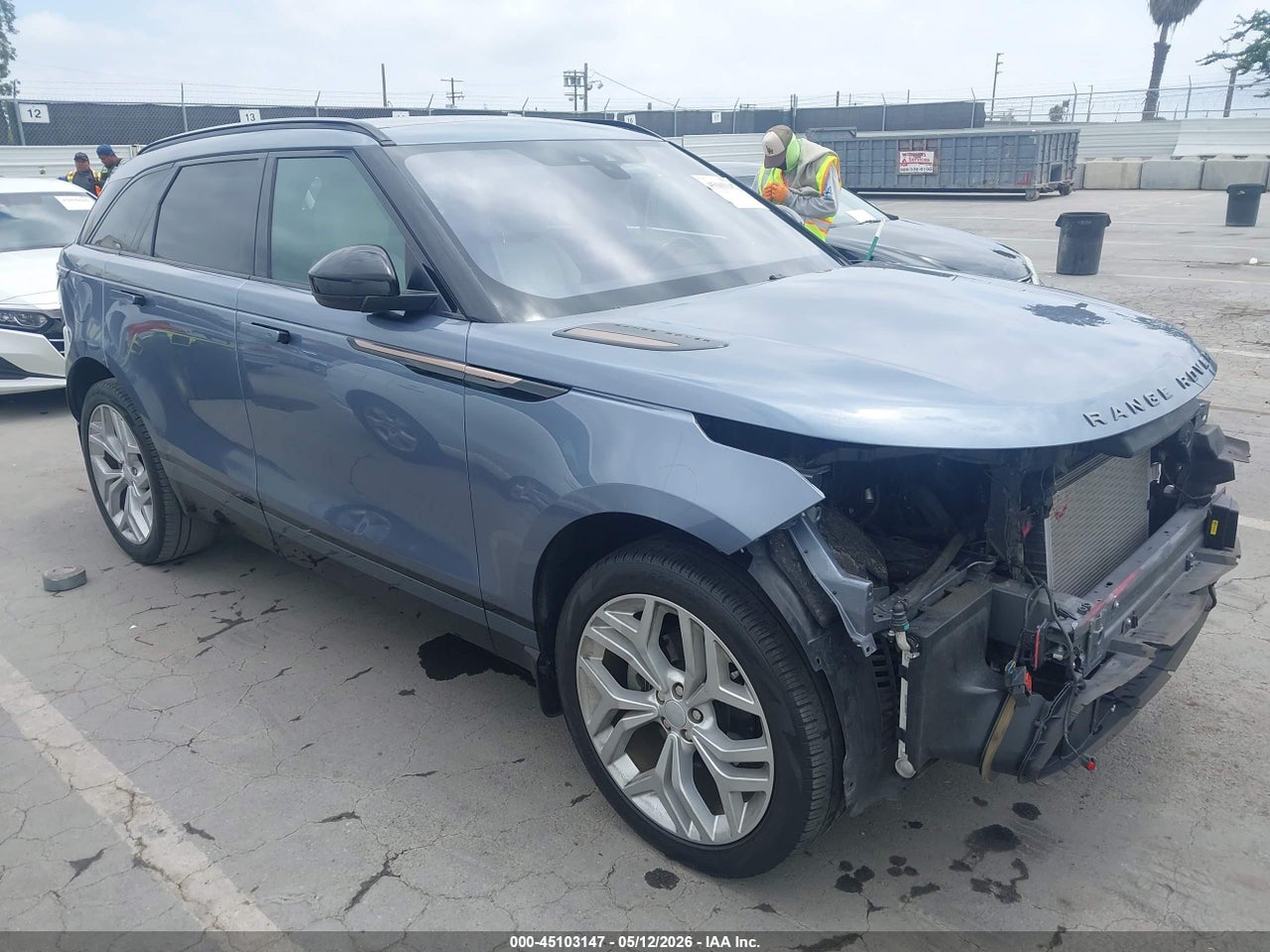SALYL2EX2KA****** · 2019 LAND ROVER RANGE ROVER VELAR P250 R-DYNAMIC SE