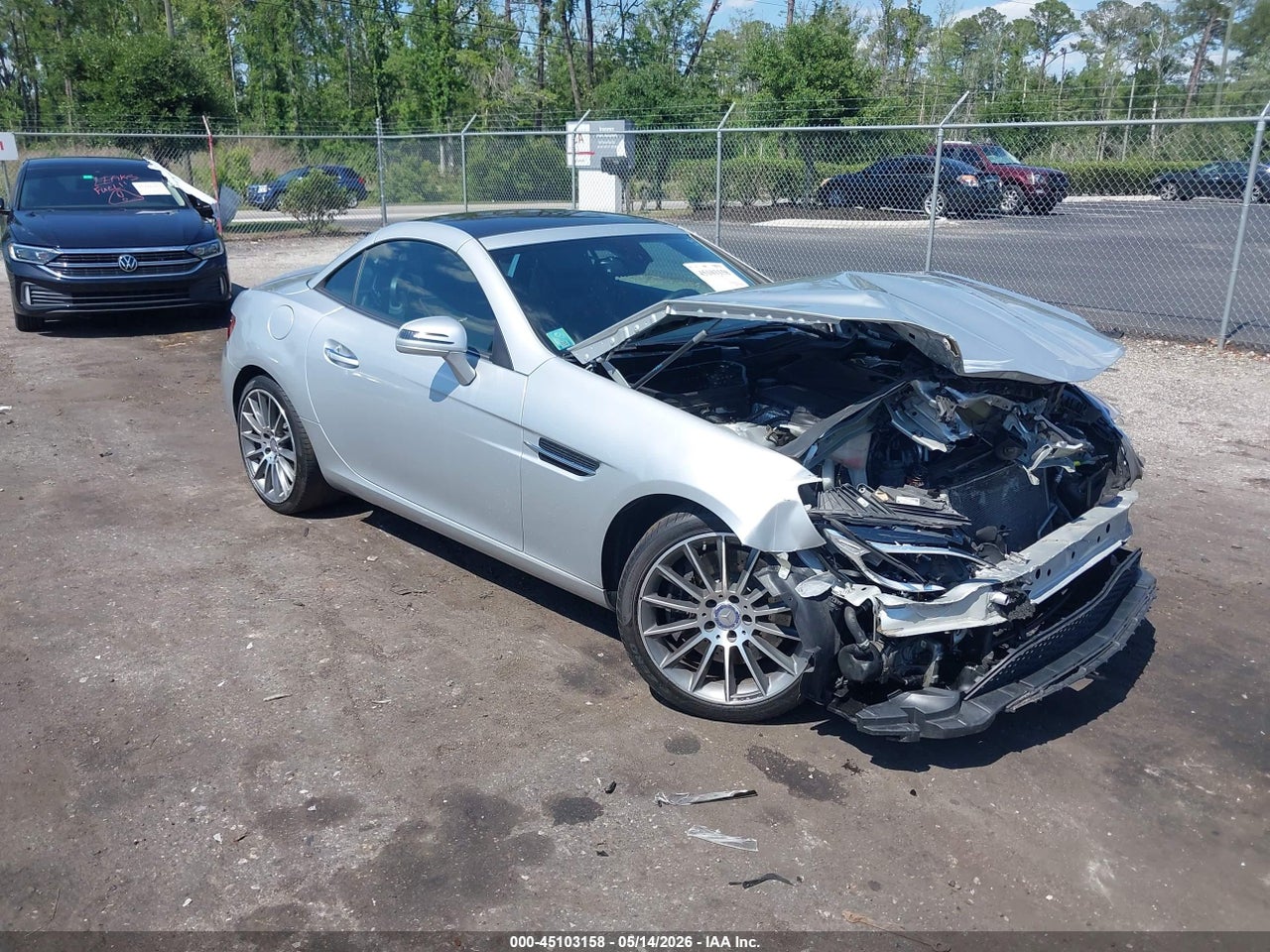 WDDPK3JA7HF****** · 2017 MERCEDES-BENZ SLC 300
