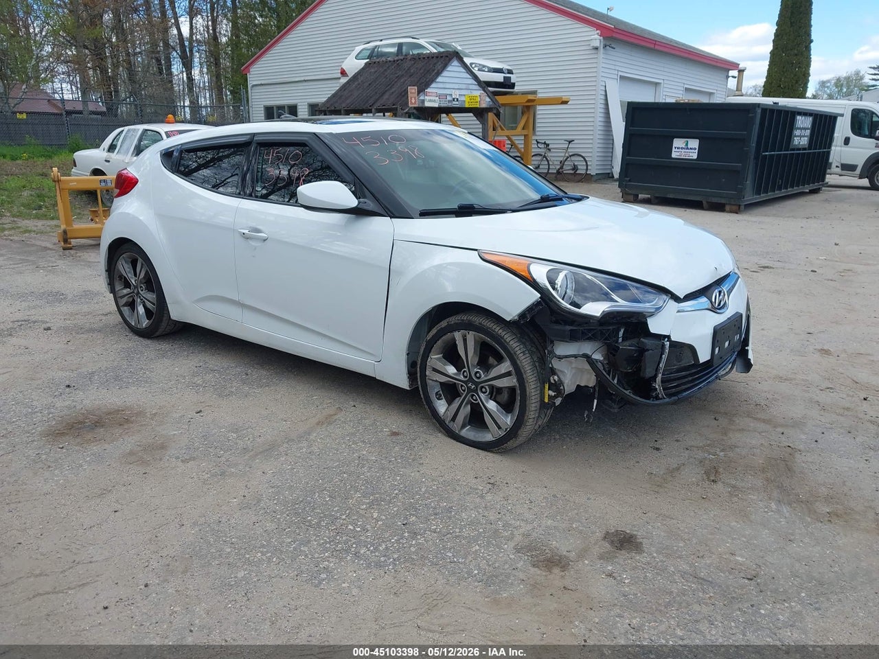 KMHTC6AD6HU****** · 2017 HYUNDAI VELOSTER VALUE EDITION