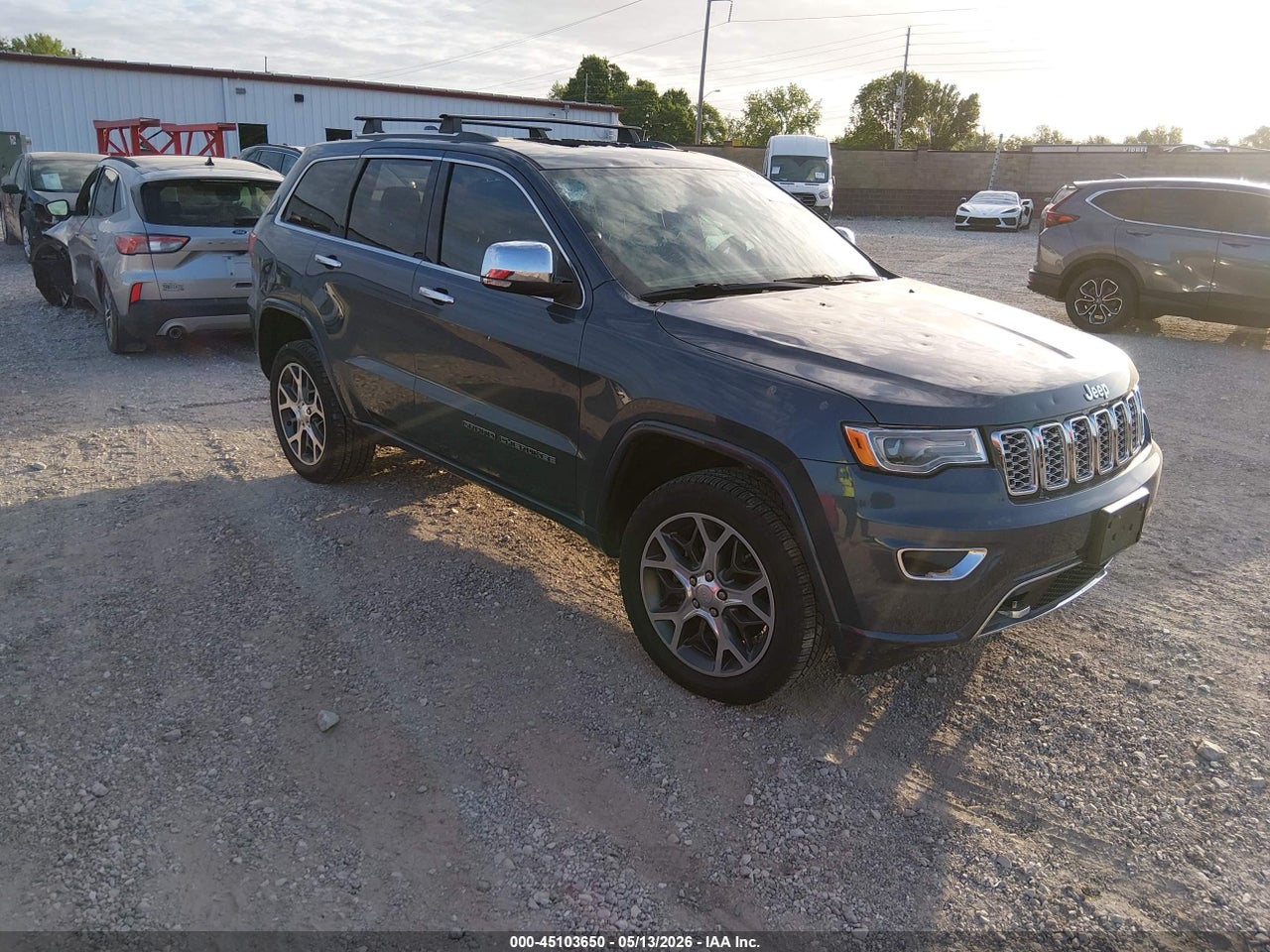 1C4RJFCG6KC****** · 2019 JEEP GRAND CHEROKEE OVERLAND