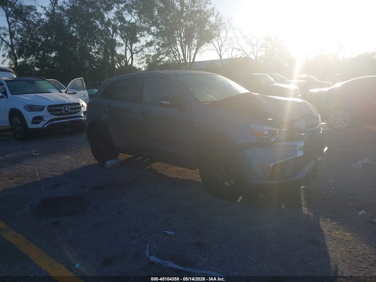 JA4AR3AU4JU****** · 2018 MITSUBISHI OUTLANDER SPORT 2.0 LE