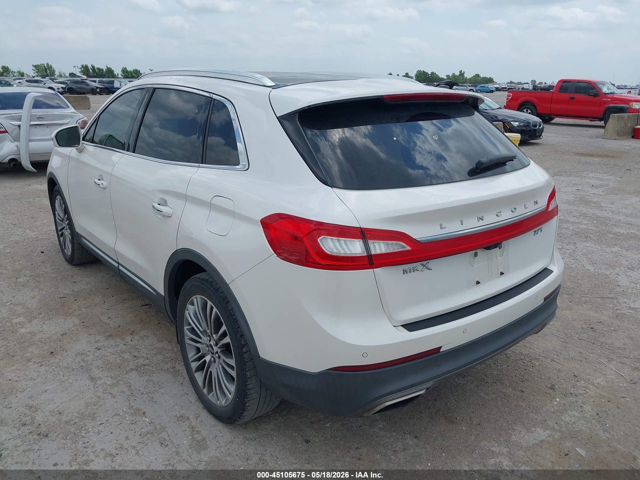 2017 LINCOLN MKX RESERVE · 3/11