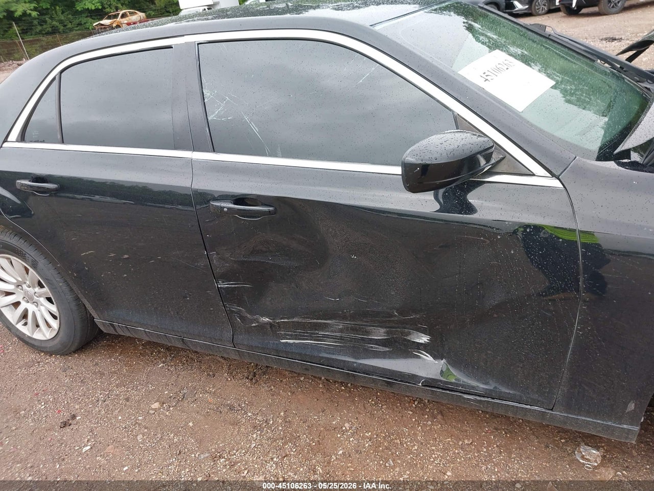 2C3CCAAGXEH****** · 2014 CHRYSLER 300   · 6/11
