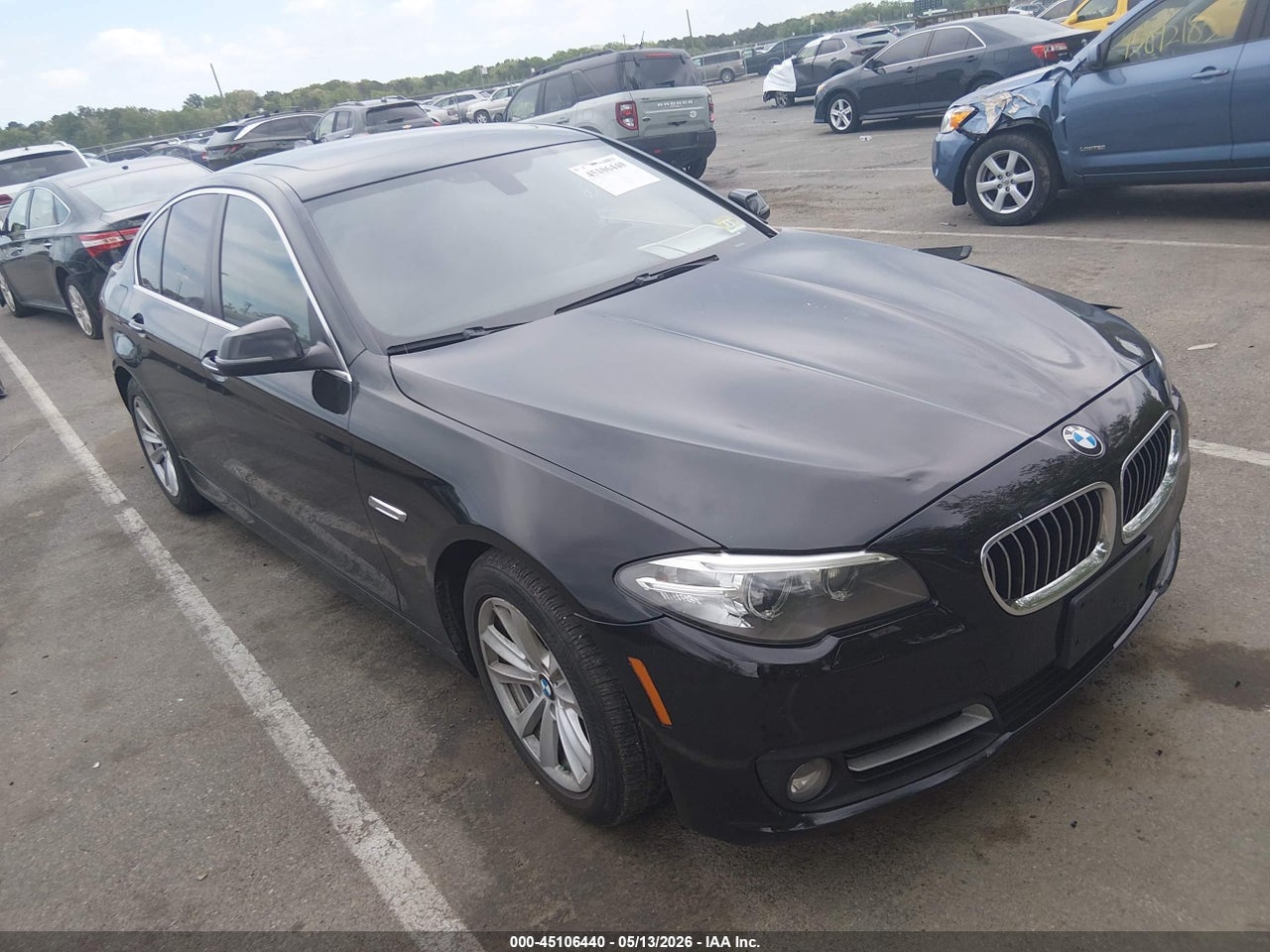 WBA5A5C5XGD****** · 2016 BMW 528I