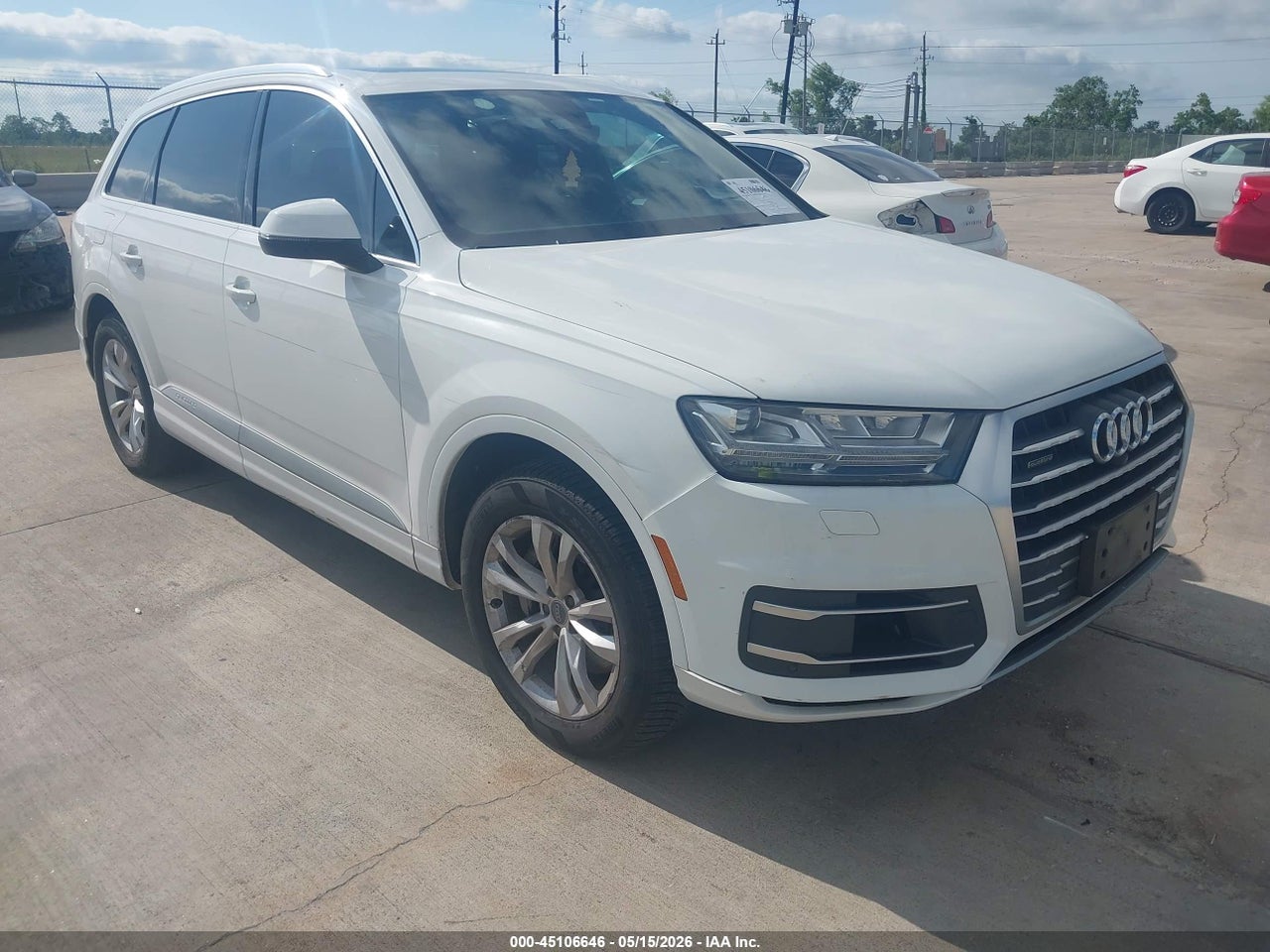 WA1LHAF70HD****** · 2017 AUDI Q7 2.0T PREMIUM