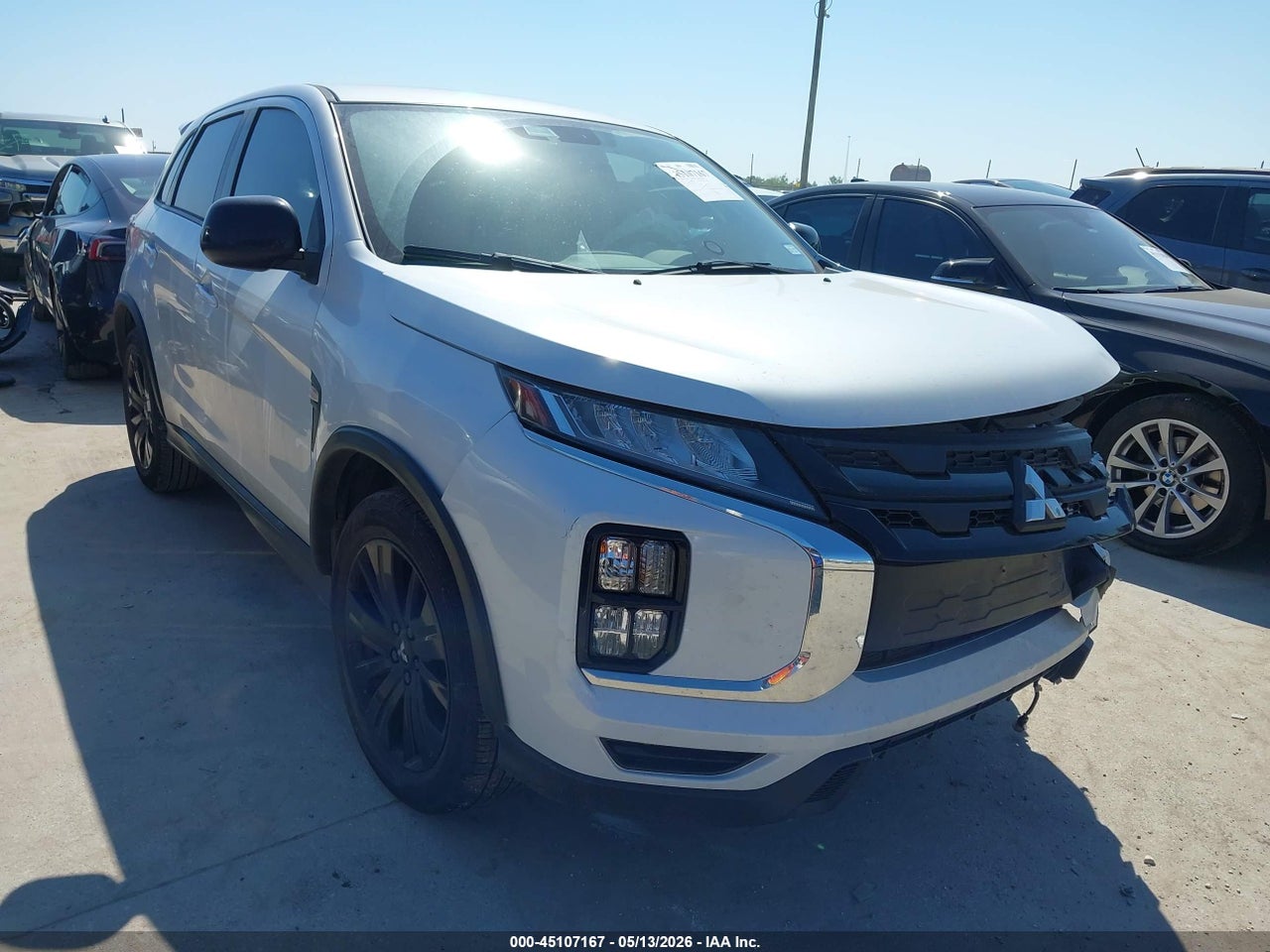 JA4ARUAUXPU****** · 2023 MITSUBISHI OUTLANDER SPORT 2.0 LE AWC