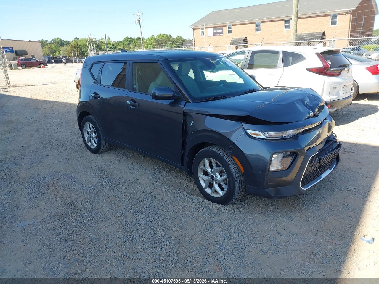 KNDJ23AU0L7****** · 2020 KIA SOUL S