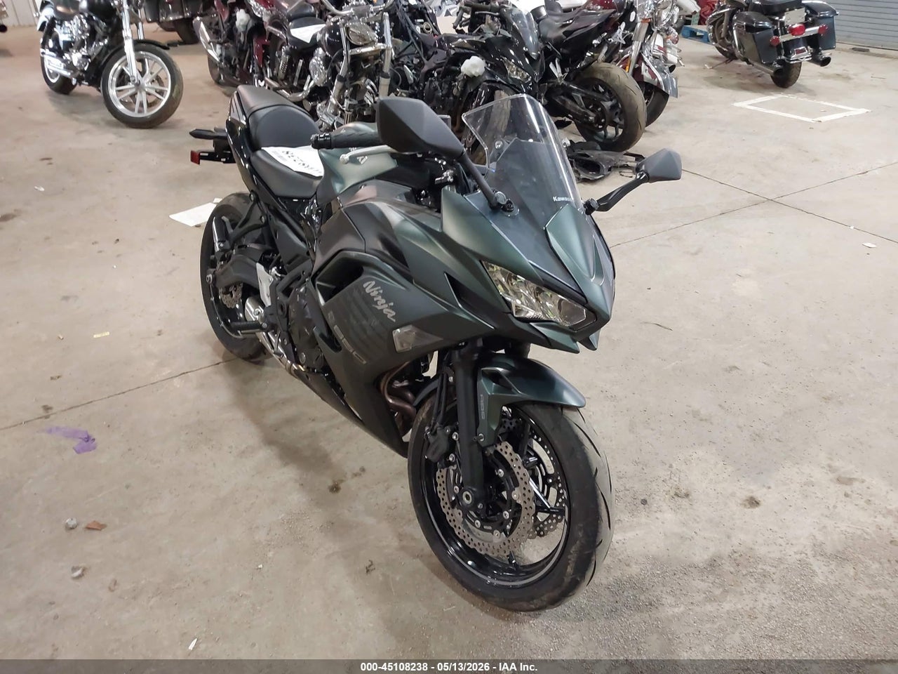 ML5EXEP16SD****** · 2025 KAWASAKI EX650 P