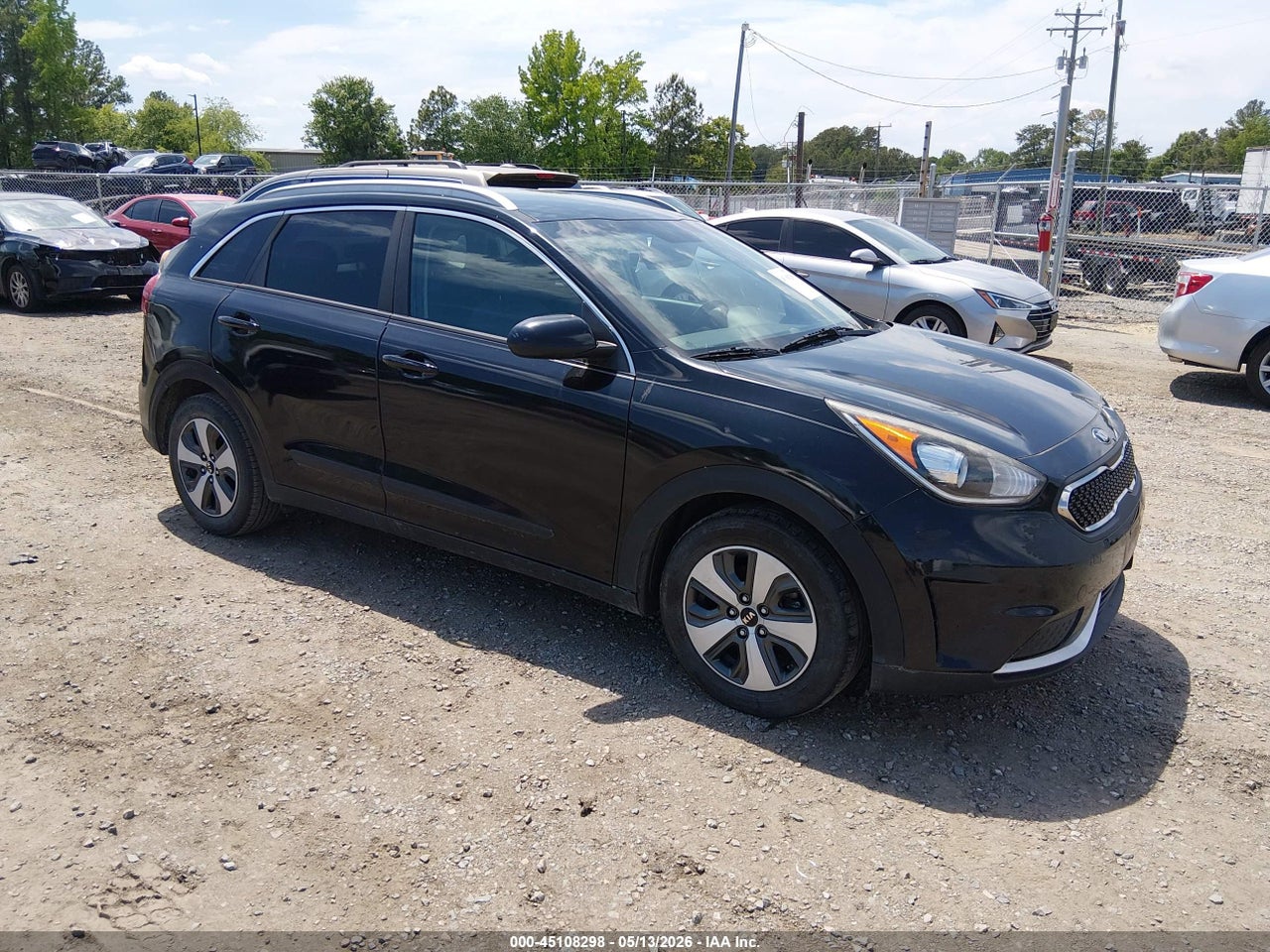 KNDCB3LC4J5****** · 2018 KIA NIRO LX
